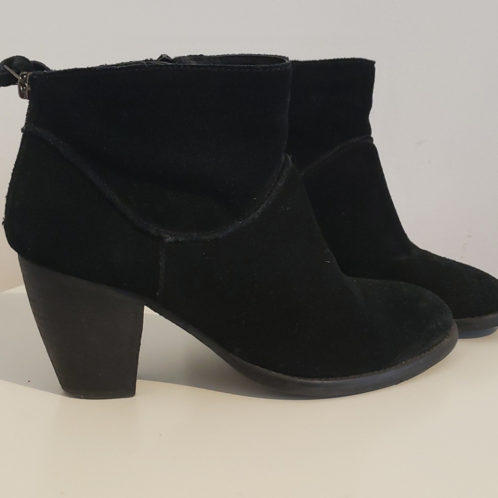 Black Ankle Boots